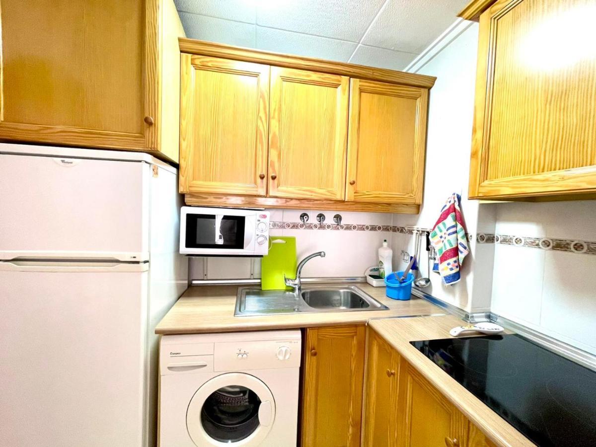 Torrevieja Comfortable Apartment Exterior photo